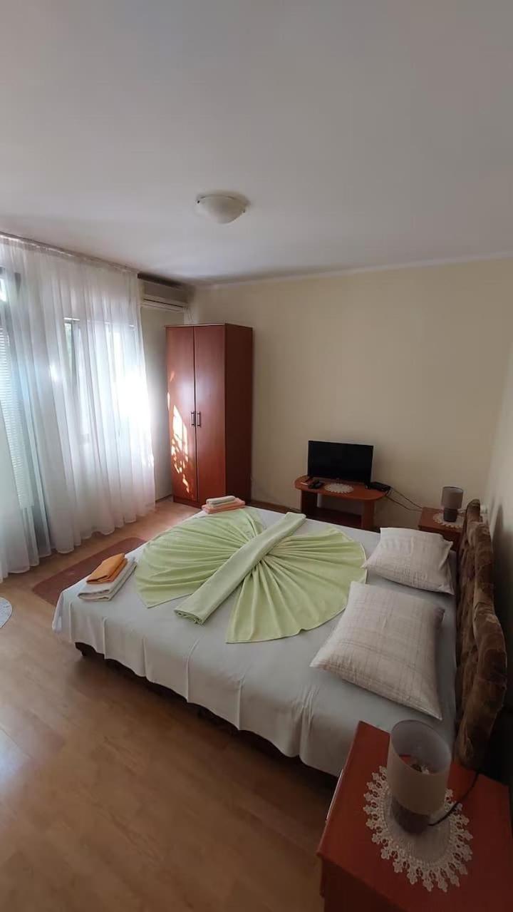 Apartments Marina Бечичі Екстер'єр фото